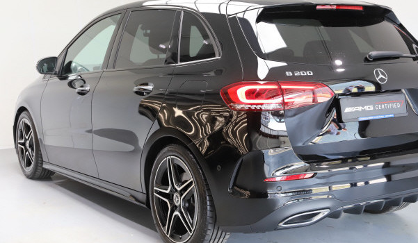 MERCEDES-BENZ B 200 4M AMG Line