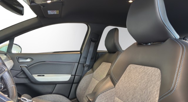 RENAULT CAPTUR 1.6 E-TechEdition1