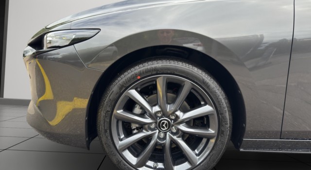 MAZDA 3 Hatchback SKYACTIV-G M Hybrid 140 Centre Line Automat