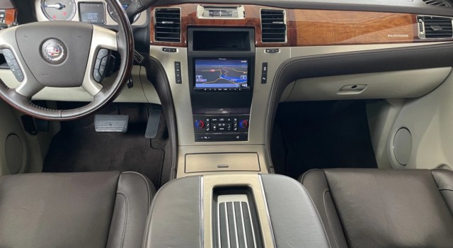 CADILLAC ESCALADE 6.2 Sport Luxury