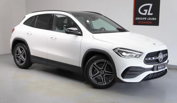 MERCEDES-BENZ GLA 220 d AMG Line 4Matic