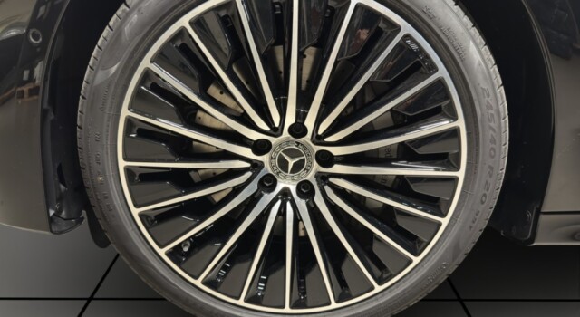 MERCEDES-BENZ E 220 d 4Matic 9G-Tronic