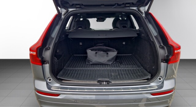 VOLVO XC60 T8 eAWD Polestar