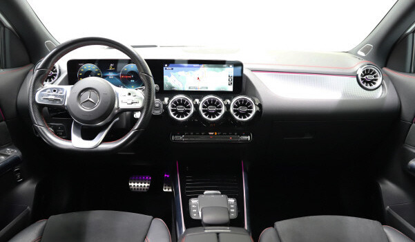 MERCEDES-BENZ EQA 250 AMG Line