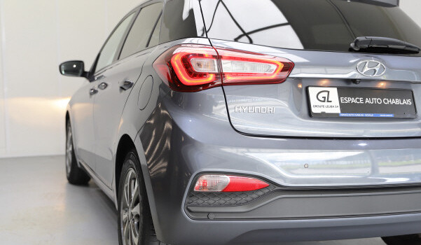 HYUNDAI i20 1.0 T-GDi Amplia