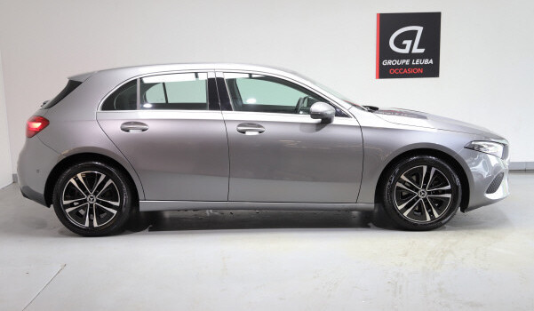 MERCEDES-BENZ A 180 7G-DCT