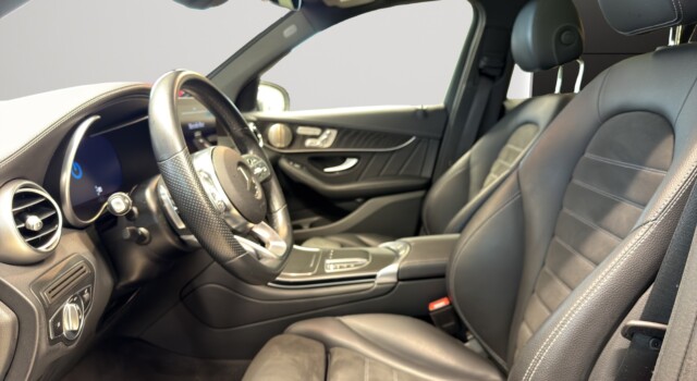 MERCEDES-BENZ GLC 300 e 4Matic 9G-Tronic