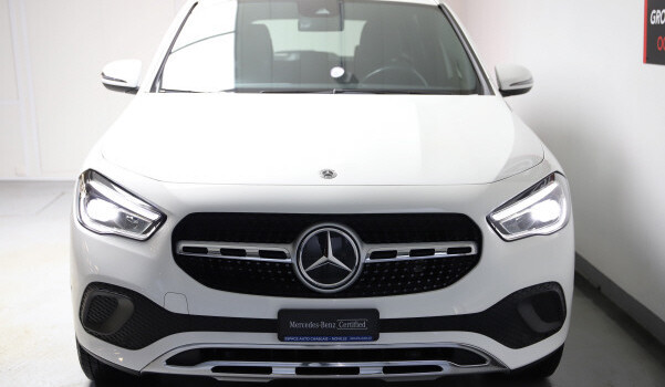 MERCEDES-BENZ GLA 250 Progressive4Matic