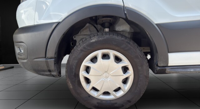 FORD E-TRANSIT Van 350 L2 Trend RWD 68kWh