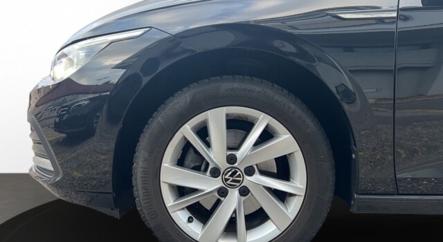 VW GOLF 1.5 eTSI mHEV ACT First Edition DSG