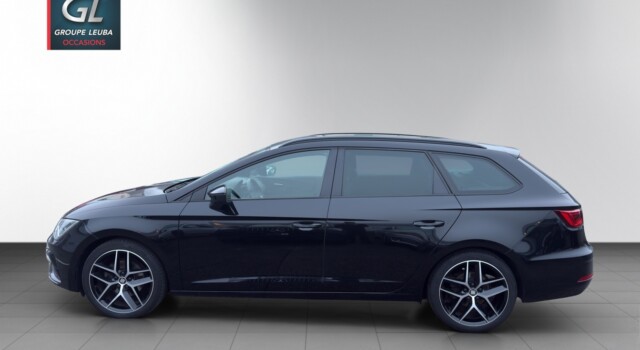 SEAT LEON ST 2.0 TDI FR 4D