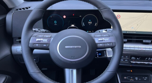 HYUNDAI KONA EV 48.4 kWh Amplia