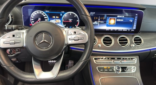 MERCEDES-BENZ E 220 d Swiss Star AMG Line 4Matic 9G-Tronic