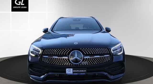 MERCEDES-BENZ GLC 200 AMG Line 4Matic