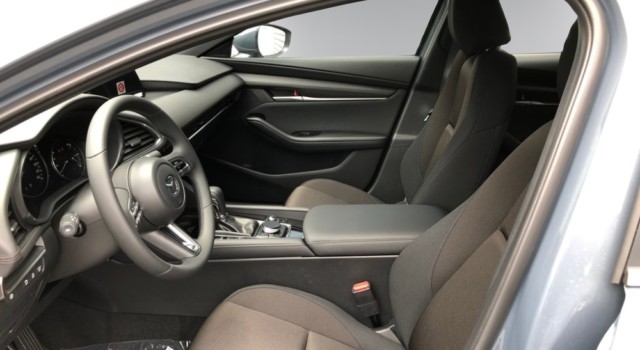 MAZDA 3 Sedan SKYACTIV-G M Hybrid 140 Exclusive Line Automat