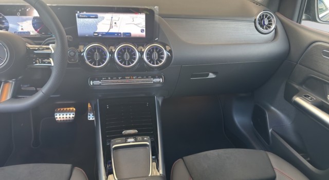 MERCEDES-BENZ B 220 4Matic 8G-DCT