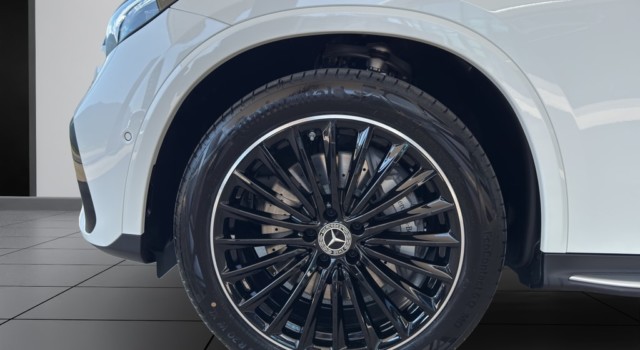 MERCEDES-BENZ GLC 300 4Matic 9G-Tronic