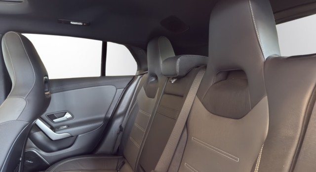 MERCEDES-BENZ CLA 35 AMG CLA SB 35 AMG 4Matic