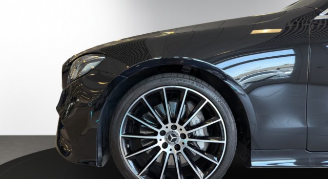 MERCEDES-BENZ E 400 AMG Line 4 Matic