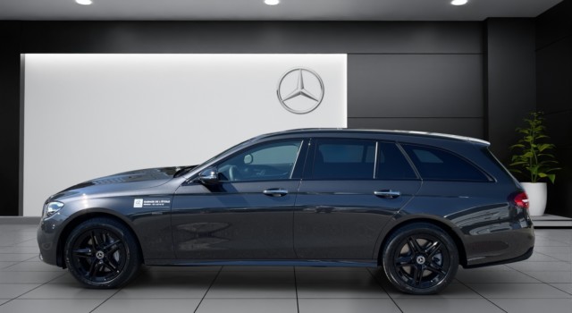 MERCEDES-BENZ E 300 de T 4Matic EQ Star 9G-Tronic
