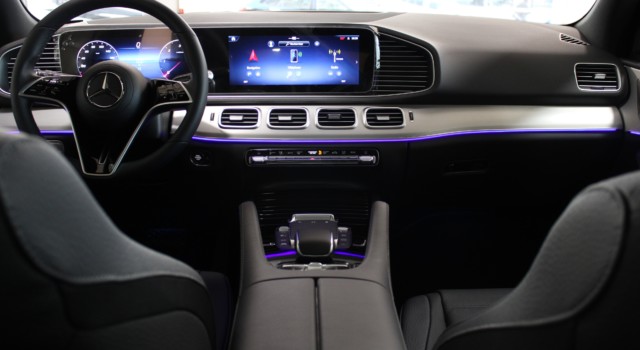 MERCEDES-BENZ GLE 300 d 4Matic 9G-Tronic