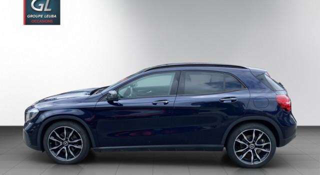 MERCEDES-BENZ GLA 220 Urban 4Matic