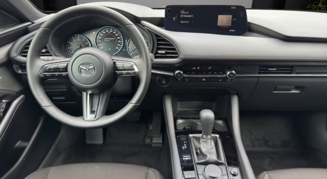 MAZDA 3 Hatchback SKYACTIV-G M Hybrid 140 Centre Line Automat