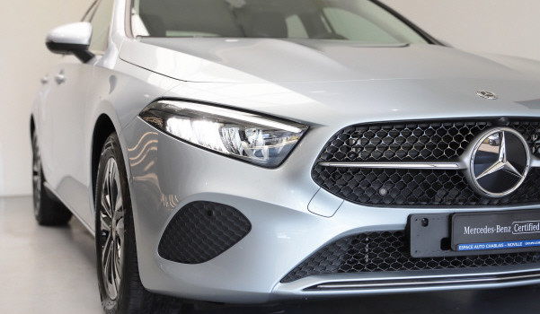 MERCEDES-BENZ A 180