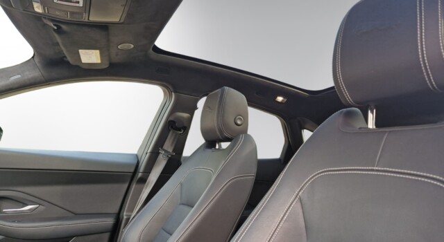 JAGUAR E-PACE 1.5 P300e R-Dynamic AWD SE