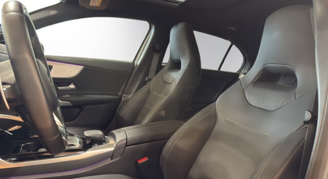 MERCEDES-BENZ A 35 AMG 4Matic Speedshift