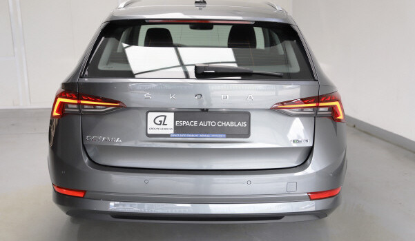 SKODA OCTAVIA Combi 1.5 TSI mHEV DSG Ambition