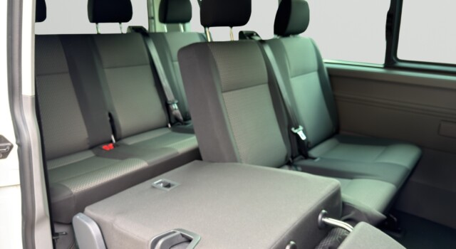 VW t61 T6.1 Caravelle 2.0 TDI Trendline Liberty