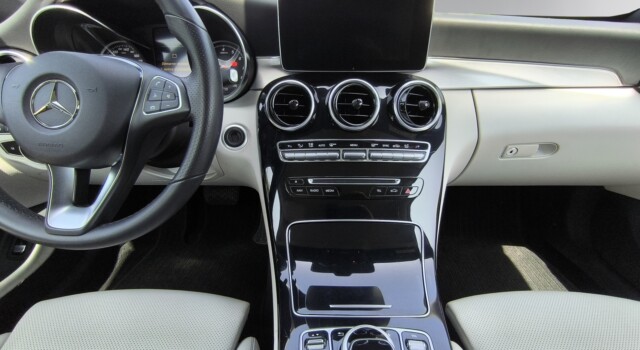 MERCEDES-BENZ C 400 4Matic