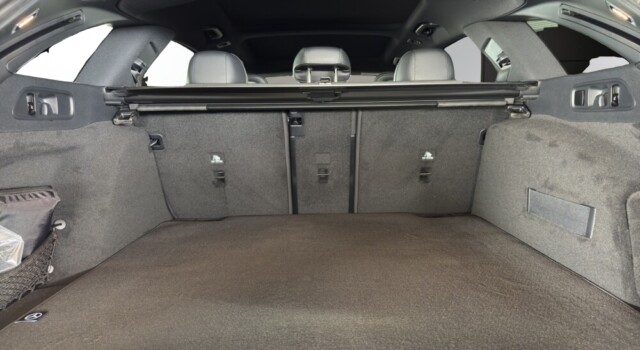 MERCEDES-BENZ E 220 d T 4Matic 9G-Tronic