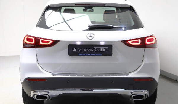 MERCEDES-BENZ GLA 250 Progressive4Matic