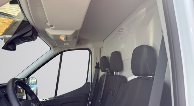 FORD E-TRANSIT Van 350 L2 Trend RWD 68kWh