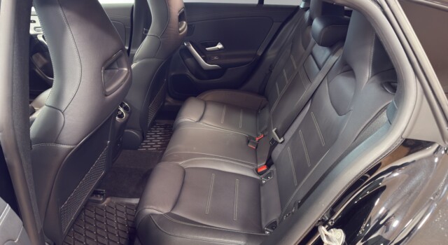 MERCEDES-BENZ CLA 35 AMG CLA Shooting Brake 35 AMG 4Matic 7G-DCT