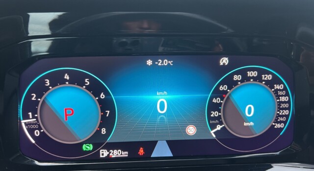 VW GOLF 1.5 eTSI mHEV ACT First Edition DSG