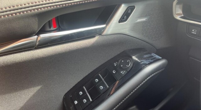 MAZDA 3 Hatchback SKYACTIV-G M Hybrid 140 Centre Line Automat