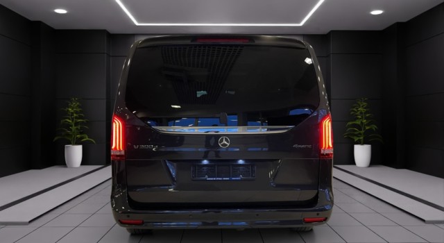 MERCEDES-BENZ V 300  d Swiss Edition L 4M
