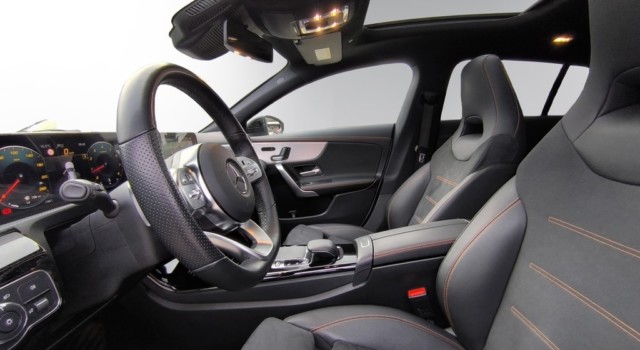 MERCEDES-BENZ CLA 250 CLA SB 250 AMG Line 4M 7G