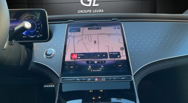 MERCEDES-BENZ EQS 450 + AMG Line