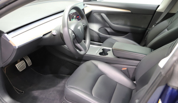 TESLA MODEL 3 Perform. Dual AWD