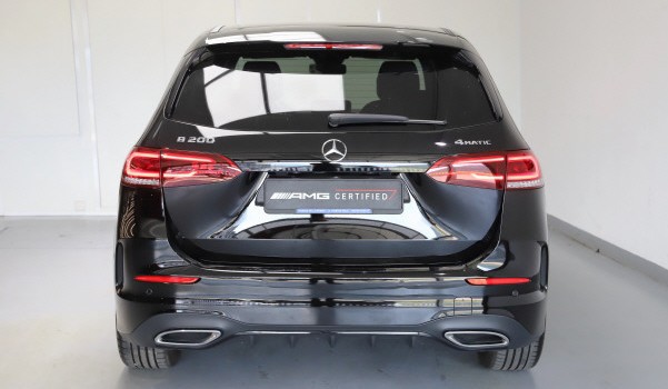 MERCEDES-BENZ B 200 4M AMG Line