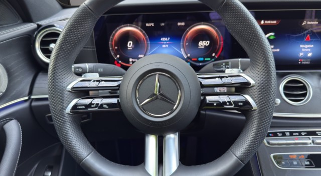 MERCEDES-BENZ E 220 d 4Matic 9G-Tronic