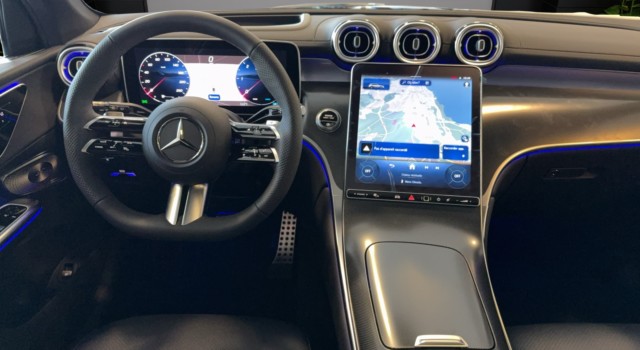 MERCEDES-BENZ GLC 300 d 4Matic 9G-Tronic
