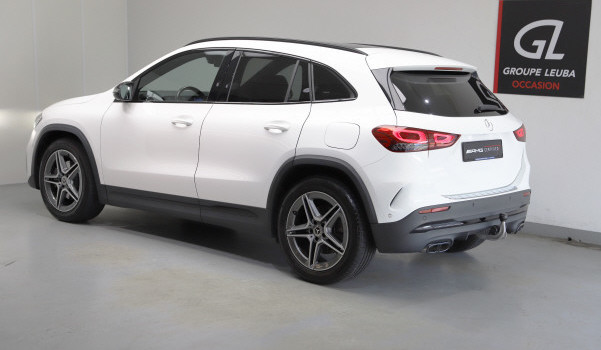 MERCEDES-BENZ GLA 220 d AMG Line 4Matic