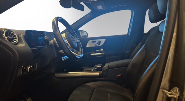 MERCEDES-BENZ EQA 250 AMG Line AMG Line