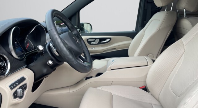 MERCEDES-BENZ V 300 d extralang Swiss Edition 4Matic 9G-Tronic