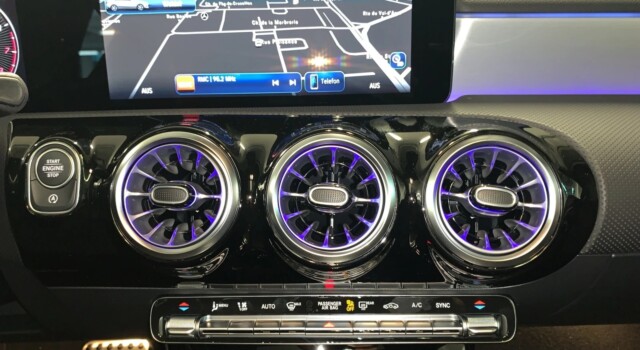 MERCEDES-BENZ A 180 d 8G-DCT